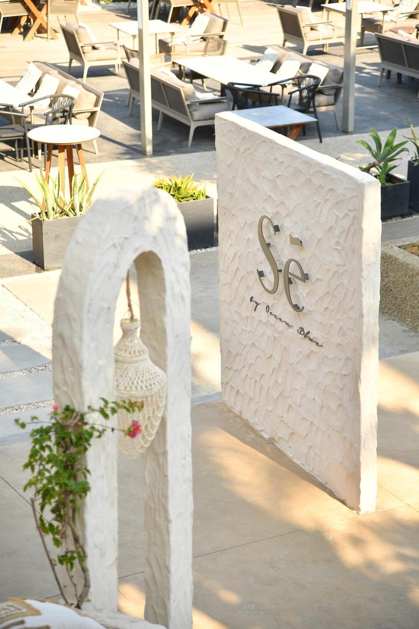 Ocean Blue Hotel & Resort -Jbeil Byblos Exterior photo